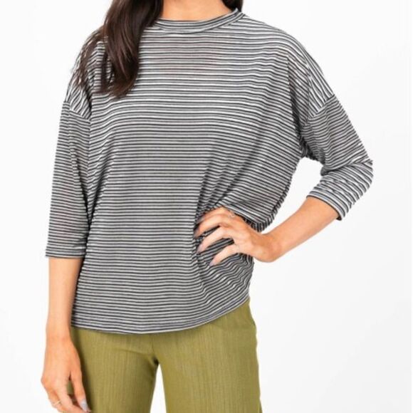 3For$20 Agnes & Dora 3/4 Sleeve Boxy Pullover Gray Black Burnout size Medium - Picture 1 of 4